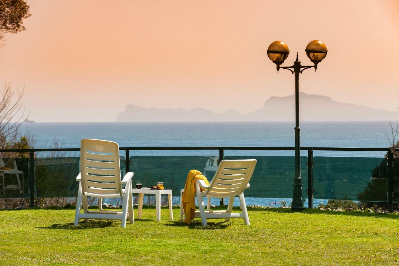 Holidays Naples Family - Pool In Front Of Capri エクステリア 写真